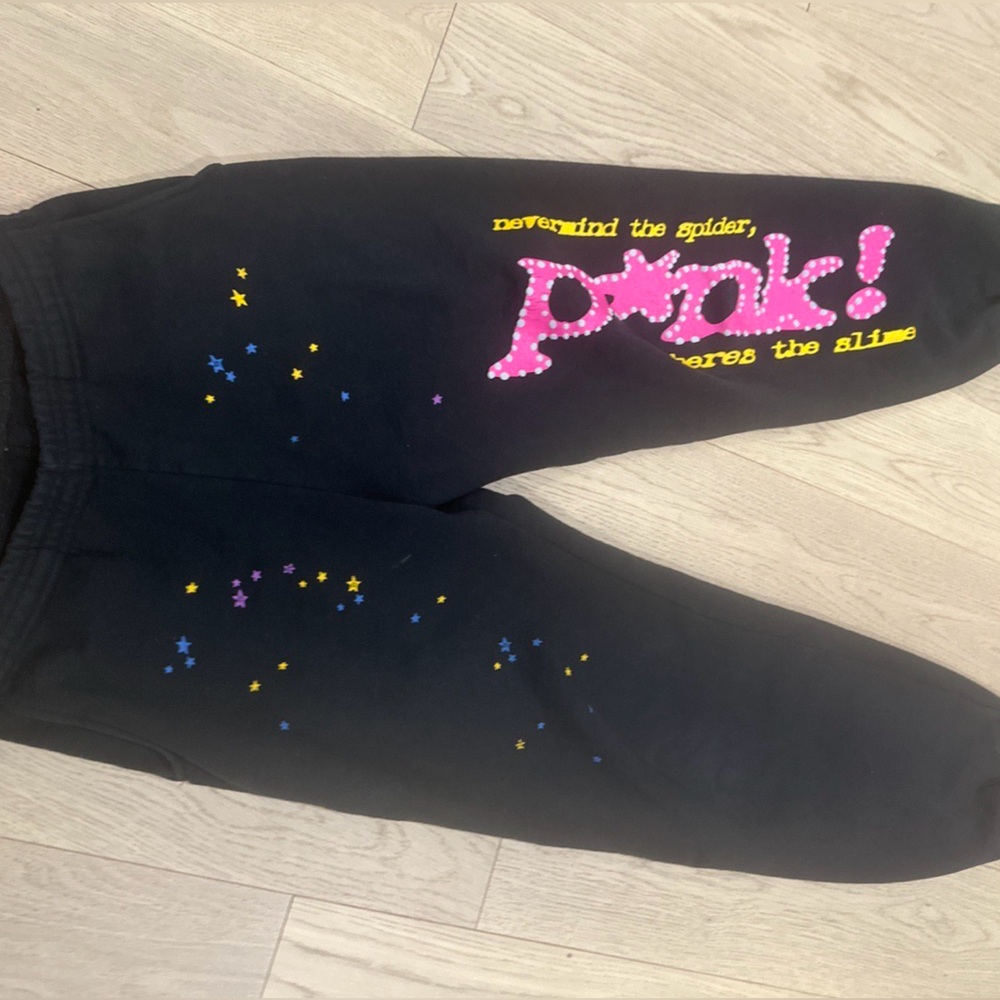 Authentic Sp5der pants 
Size small
